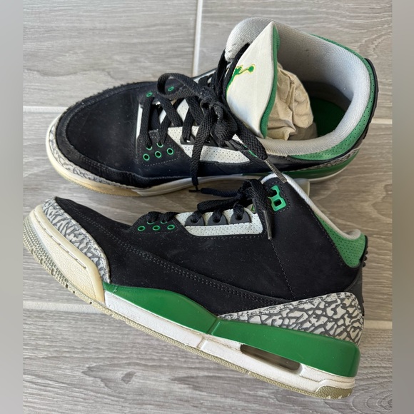 Jordan 3 Retro - Picture 1 of 10